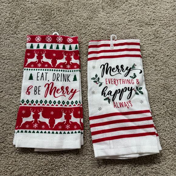 LOT of 2 NWT Merry Christmas Kitchen Hand Towels Cotton & Polyester Blend - Picture 1 of 6